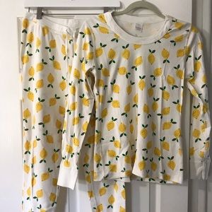 Hanna Andersson 100% Organic Cotton Lemon pj’s Women’s M